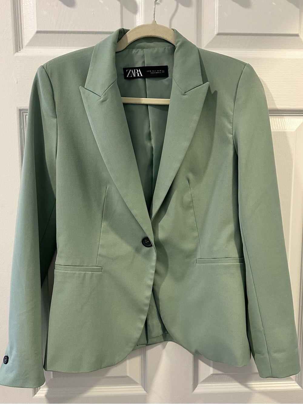 ZARA Mint Green Tailored Blazer Size 2